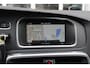 Volvo V40 Cross Country T4 180PK Automaat Kinetic | Adapt. Cruise | BLIS | PDC Achter | Climate Control | Bluetooth | Trekhaak |