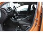 Volvo V40 Cross Country T4 180PK Automaat Kinetic | Adapt. Cruise | BLIS | PDC Achter | Climate Control | Bluetooth | Trekhaak |