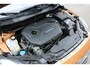 Volvo V40 Cross Country T4 180PK Automaat Kinetic | Adapt. Cruise | BLIS | PDC Achter | Climate Control | Bluetooth | Trekhaak |