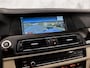 BMW 5-Serie 528i High Executive 245Pk Automaat (SCHUIFDAK, GROOT NAVI, LEDER, ELEK SPORTSTOELEN, ZWART HEMEL, STOELVERWARMING, PARKEERSENSOREN, XENON, NIEUWSTAAT)