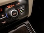 BMW 5-Serie 528i High Executive 245Pk Automaat (SCHUIFDAK, GROOT NAVI, LEDER, ELEK SPORTSTOELEN, ZWART HEMEL, STOELVERWARMING, PARKEERSENSOREN, XENON, NIEUWSTAAT)