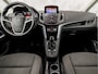 Opel Zafira Tourer 1.4 Sport 7 Persoons (NAVIGATIE, CRUISE, GETINT GLAS, SPORTSTOELEN, LM VELGEN, TREKHAAK, NIEUWSTAAT)