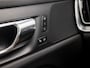 Volvo V60 2.0 T8 Twin Engine AWD Inscription 391Pk Automaat (PANORAMADAK, GROOT NAVI, MEMORY SEATS, GETINT GLAS, STUUR/STOELVERWARMING, CAMERA, TREKHAAK, ELEK ACHTERKLEP, NIEUWSTAAT)