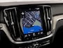 Volvo V60 2.0 T8 Twin Engine AWD Inscription 391Pk Automaat (PANORAMADAK, GROOT NAVI, MEMORY SEATS, GETINT GLAS, STUUR/STOELVERWARMING, CAMERA, TREKHAAK, ELEK ACHTERKLEP, NIEUWSTAAT)