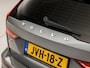 Volvo V60 2.0 T8 Twin Engine AWD Inscription 391Pk Automaat (PANORAMADAK, GROOT NAVI, MEMORY SEATS, GETINT GLAS, STUUR/STOELVERWARMING, CAMERA, TREKHAAK, ELEK ACHTERKLEP, NIEUWSTAAT)