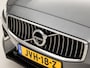 Volvo V60 2.0 T8 Twin Engine AWD Inscription 391Pk Automaat (PANORAMADAK, GROOT NAVI, MEMORY SEATS, GETINT GLAS, STUUR/STOELVERWARMING, CAMERA, TREKHAAK, ELEK ACHTERKLEP, NIEUWSTAAT)