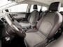SEAT Leon 1.0 TSI Intense Sport Automaat (APPLE CARPLAY, NAVIGATIE, CLIMATE, PARKEERSENSOREN, SPORTSTOELEN, LM VELGEN, CRUISE, NIEUWSTAAT)