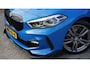 BMW 1-Serie 118i M-Sport *Black Optik* 18inch LM LED Navi Virtual Cockpit Maxton-Kit *Misano Blau Metallic*