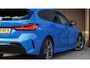 BMW 1-Serie 118i M-Sport *Black Optik* 18inch LM LED Navi Virtual Cockpit Maxton-Kit *Misano Blau Metallic*