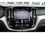 Volvo XC60 T8 390PK Automaat Twin Engine AWD Inscription | Schuif/kanteldak | Adapt. Cruise | Trekhaak | Verw. Voorstoelen | PDC + Camera |