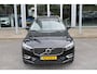 Volvo XC60 T8 390PK Automaat Twin Engine AWD Inscription | Schuif/kanteldak | Adapt. Cruise | Trekhaak | Verw. Voorstoelen | PDC + Camera |