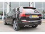 Volvo XC60 T8 390PK Automaat Twin Engine AWD Inscription | Schuif/kanteldak | Adapt. Cruise | Trekhaak | Verw. Voorstoelen | PDC + Camera |