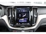 Volvo XC60 T8 390PK Automaat Twin Engine AWD Inscription | Schuif/kanteldak | Adapt. Cruise | Trekhaak | Verw. Voorstoelen | PDC + Camera |