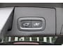 Volvo XC60 T8 390PK Automaat Twin Engine AWD Inscription | Schuif/kanteldak | Adapt. Cruise | Trekhaak | Verw. Voorstoelen | PDC + Camera |