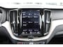 Volvo XC60 T8 390PK Automaat Twin Engine AWD Inscription | Schuif/kanteldak | Adapt. Cruise | Trekhaak | Verw. Voorstoelen | PDC + Camera |