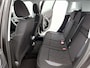 Peugeot 2008 SUV Blue Lion 110pk | Lage kilometerstand! | 100% Dealeronderhouden | Navigatie | Airco | Cruise Control | Parkeersensoren | DAB+ radio | Bluetooth | Apple Carplay / Android Auto | Elektrisch inklapbare spiegels | 16" lichtmetalen velgen |