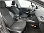 Peugeot 2008 SUV Blue Lion 110pk | Lage kilometerstand! | 100% Dealeronderhouden | Navigatie | Airco | Cruise Control | Parkeersensoren | DAB+ radio | Bluetooth | Apple Carplay / Android Auto | Elektrisch inklapbare spiegels | 16" lichtmetalen velgen |