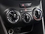 Peugeot 2008 SUV Blue Lion 110pk | Lage kilometerstand! | 100% Dealeronderhouden | Navigatie | Airco | Cruise Control | Parkeersensoren | DAB+ radio | Bluetooth | Apple Carplay / Android Auto | Elektrisch inklapbare spiegels | 16" lichtmetalen velgen |