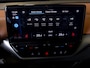 Volkswagen ID.5 Pro 77 kWh SOH 95% / 204pk / Achteruitrij camera / Stoelverwarming /