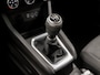 Renault Clio 1.0 TCe Sport (APPLE CARPLAY, GROOT NAVI, PARKEERSENSOREN, LM VELGEN, SPORTSTOELEN, CRUISE, LANE ASSIST, NIEUWSTAAT)