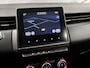 Renault Clio 1.0 TCe Sport (APPLE CARPLAY, GROOT NAVI, PARKEERSENSOREN, LM VELGEN, SPORTSTOELEN, CRUISE, LANE ASSIST, NIEUWSTAAT)