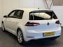 Volkswagen Golf 1.5 TSI HIGHLINE 131PK ADAPTIVE CRUISE CONTROL NAVIGATIE CLIMATE CONTROL APPLE CARPLAY/ANDROID BLUETOOTH TELEFOON ACHTERUITRIJCAMERA ZEER MOOI !!