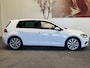 Volkswagen Golf 1.5 TSI HIGHLINE 131PK ADAPTIVE CRUISE CONTROL NAVIGATIE CLIMATE CONTROL APPLE CARPLAY/ANDROID BLUETOOTH TELEFOON ACHTERUITRIJCAMERA ZEER MOOI !!