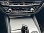 BMW 5-Serie Touring 530e Business Edition Plus / Dealer onderhouden / 1.700 kg trekgewicht / Navigatie / Apple Carplay Android / HUD / Stoelverwarming / Climate Control / Camera / Parkeer assistent / 18"LM wielen /