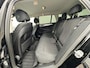 BMW 5-Serie Touring 530e Business Edition Plus / Dealer onderhouden / 1.700 kg trekgewicht / Navigatie / Apple Carplay Android / HUD / Stoelverwarming / Climate Control / Camera / Parkeer assistent / 18"LM wielen /