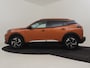 Peugeot e-2008 EV Allure Pack 50 kWh 136PK | Achteruitrijcamera | Navigatie | Apple carplay Android auto | Climate control | LED| DAB | 17"LMV