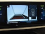 Peugeot e-2008 EV Allure Pack 50 kWh 136PK | Achteruitrijcamera | Navigatie | Apple carplay Android auto | Climate control | LED| DAB | 17"LMV