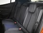 Peugeot e-2008 EV Allure Pack 50 kWh 136PK | Achteruitrijcamera | Navigatie | Apple carplay Android auto | Climate control | LED| DAB | 17"LMV