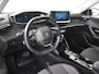 Peugeot e-2008 EV Allure Pack 50 kWh 136PK | Achteruitrijcamera | Navigatie | Apple carplay Android auto | Climate control | LED| DAB | 17"LMV