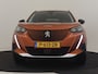 Peugeot e-2008 EV Allure Pack 50 kWh 136PK | Achteruitrijcamera | Navigatie | Apple carplay Android auto | Climate control | LED| DAB | 17"LMV
