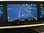 Peugeot e-2008 EV Allure Pack 50 kWh 136PK | Achteruitrijcamera | Navigatie | Apple carplay Android auto | Climate control | LED| DAB | 17"LMV