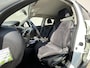 Nissan Juke 1.6 Connect Edition / Cruise Control / Climate Control / Achteruitrij Camera / Full-Map Navigatie / Radio&Bluetooth Voorbereiding / Lichtmetalen Velgen 17" /