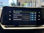Peugeot e-208 EV ACTIVE PACK 50 kWH NAVIGATIE CRUISE CONTROL CLIMATE CONTROL BLUETOOTH TELEFOON APPLE CARPLAY/ANDROID 16" LICHTMETALEN VELGEN PDC ZEER MOOI !!
