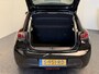 Peugeot e-208 EV ACTIVE PACK 50 kWH NAVIGATIE CRUISE CONTROL CLIMATE CONTROL BLUETOOTH TELEFOON APPLE CARPLAY/ANDROID 16" LICHTMETALEN VELGEN PDC ZEER MOOI !!