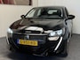 Peugeot e-208 EV ACTIVE PACK 50 kWH NAVIGATIE CRUISE CONTROL CLIMATE CONTROL BLUETOOTH TELEFOON APPLE CARPLAY/ANDROID 16" LICHTMETALEN VELGEN PDC ZEER MOOI !!