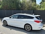 Ford Focus Wagon 125PK EcoBoost ST Line Business | Trekhaak | Winterpack | Keyless | Clima | B&O | Park. sens V+A
