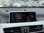 BMW X1 xDrive25e Sport Line Trekhaak Carplay Harman-Kardon Stuurwielverwarming Stoelverwarming 18 Inch LMV Achteruitrijcamera Dealeronderhouden