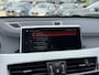 BMW X1 xDrive25e Sport Line Trekhaak Carplay Harman-Kardon Stuurwielverwarming Stoelverwarming 18 Inch LMV Achteruitrijcamera Dealeronderhouden