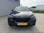 BMW X1 xDrive25e Sport Line Trekhaak Carplay Harman-Kardon Stuurwielverwarming Stoelverwarming 18 Inch LMV Achteruitrijcamera Dealeronderhouden