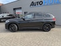 BMW X1 xDrive25e Sport Line Trekhaak Carplay Harman-Kardon Stuurwielverwarming Stoelverwarming 18 Inch LMV Achteruitrijcamera Dealeronderhouden