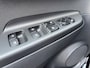 Hyundai Kona Electric EV Comfort 39 kWh 136pk | SoH 97,9% | Camera | Carplay | Climate controle | Bestuurdersstoel in hoogte verstelbaar | Stoelverwarming | Stuurverwarming | Parkeersensoren | 17'' velgen