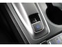 Hyundai Kona Electric EV Comfort 39 kWh | Camera | Carplay | Climate controle | Bestuurdersstoel in hoogte verstelbaar | Stoelverwarming | Stuurverwarming | Parkeersensoren | 17'' velgen