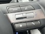 Hyundai Kona Electric Long Range Pure Edition 64.8 kWh / (Dynamische) Navigatie / 3 Fase / Batterijconditionering / Apple CarPlay & Android Auto / Stoel & Stuurverwarming / 19 Inch Lichtmetalen Velgen / Parkeersensoren Voor + Achter / Achteruitrijcamera /