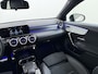 Mercedes-Benz A-klasse A250e AMG line Carplay/18inch/Ambientlight etc.