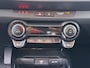 Kia Stonic 1.0 T-GDi MHEV DynamicLine - Apple Carplay/Android Auto - Achteruitrijcamera - Cruise Control - - Fabrieksgarantie t/m 05-2032