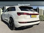 Audi E-tron Quattro S line/Pano/B&O/Nachtzicht/96%SOH/Krijt Audi e-tron Quattro S line/ Pano/ B&O/ Nachtzicht/ Krijt